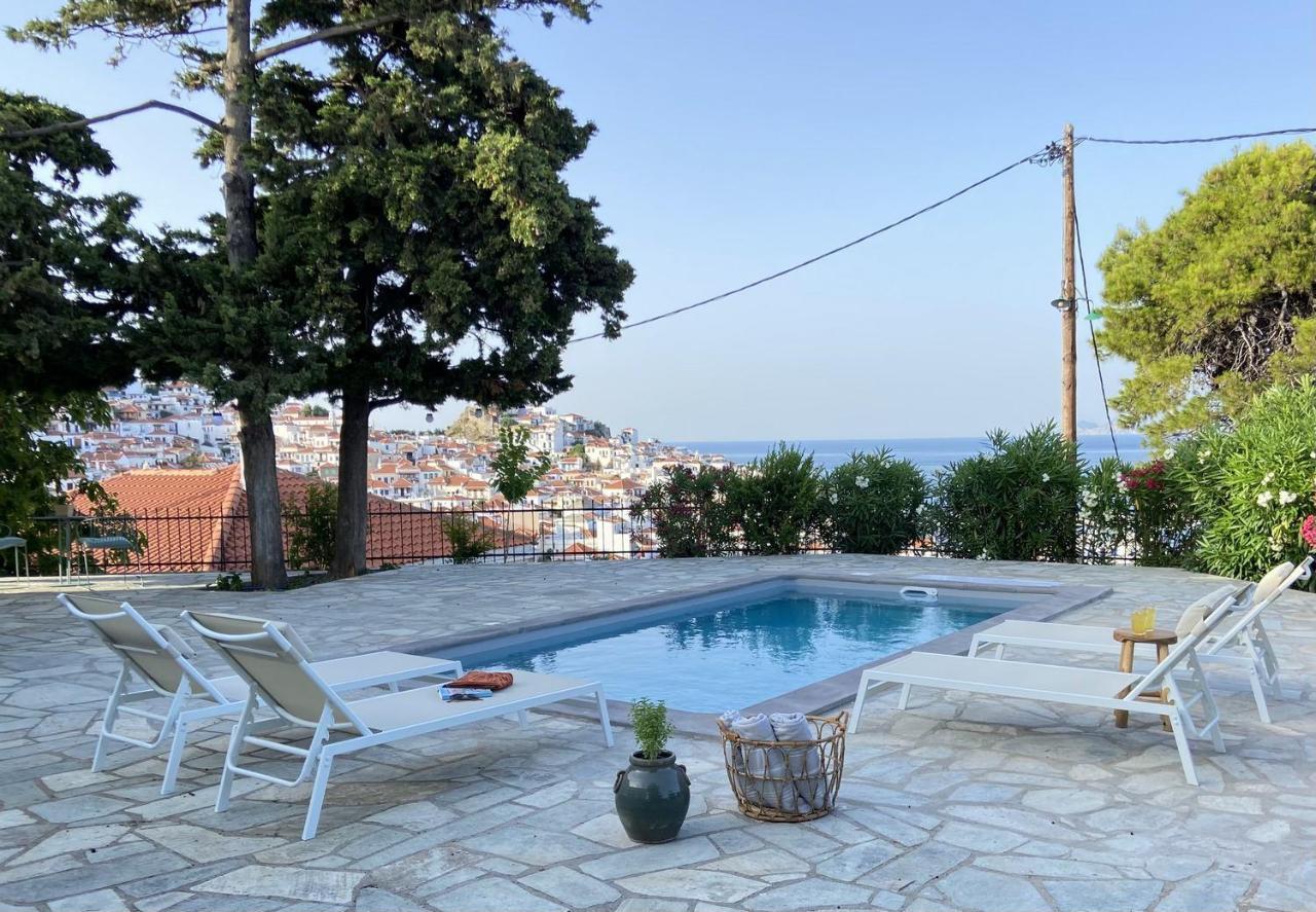 Villa Icelle Skopelos Town Sea View Swimming Pool Exteriör bild