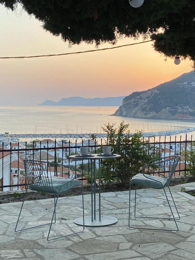 Villa Icelle Skopelos Town Sea View Swimming Pool Exteriör bild