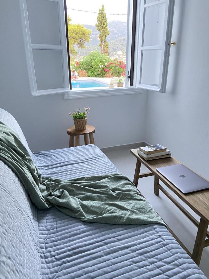 Villa Icelle Skopelos Town Sea View Swimming Pool Exteriör bild