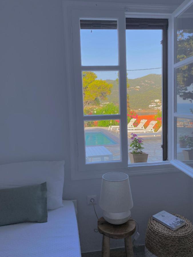 Villa Icelle Skopelos Town Sea View Swimming Pool Exteriör bild